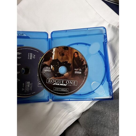 002-003 Rogue One: A‎ Star Wars Story Blu-ray DVD  Bonus No Digital - Picture 6 of 7